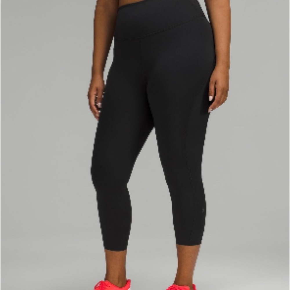 Lululemon base pace high rise crop 23inch